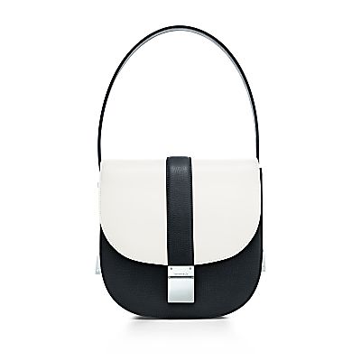 Tulip shoulder bag in smooth and grain leather. More colors available.