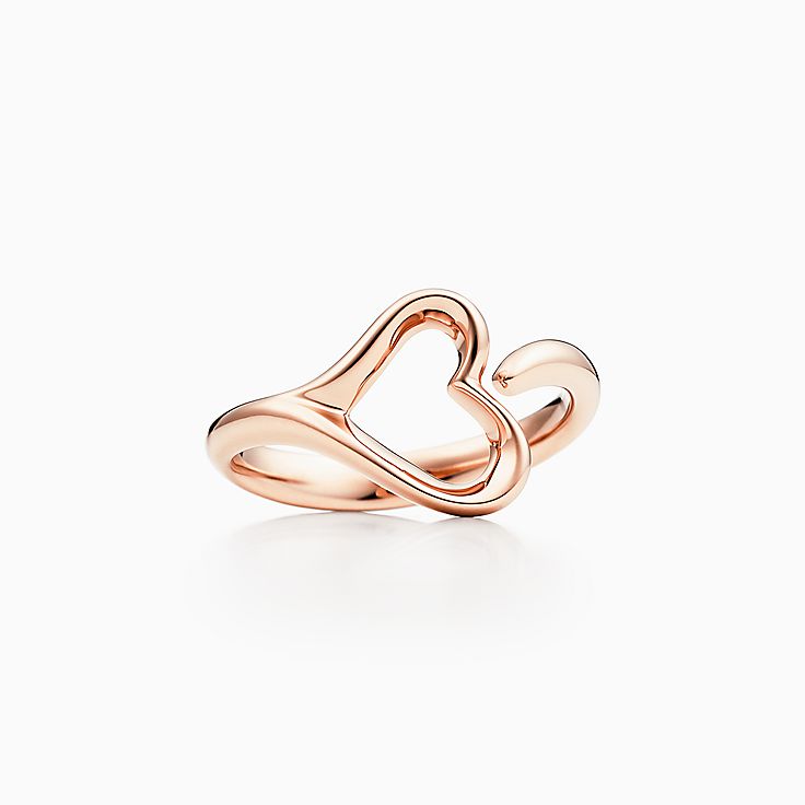 Elsa Peretti™ Open Heart ring in 18k rose gold, small.