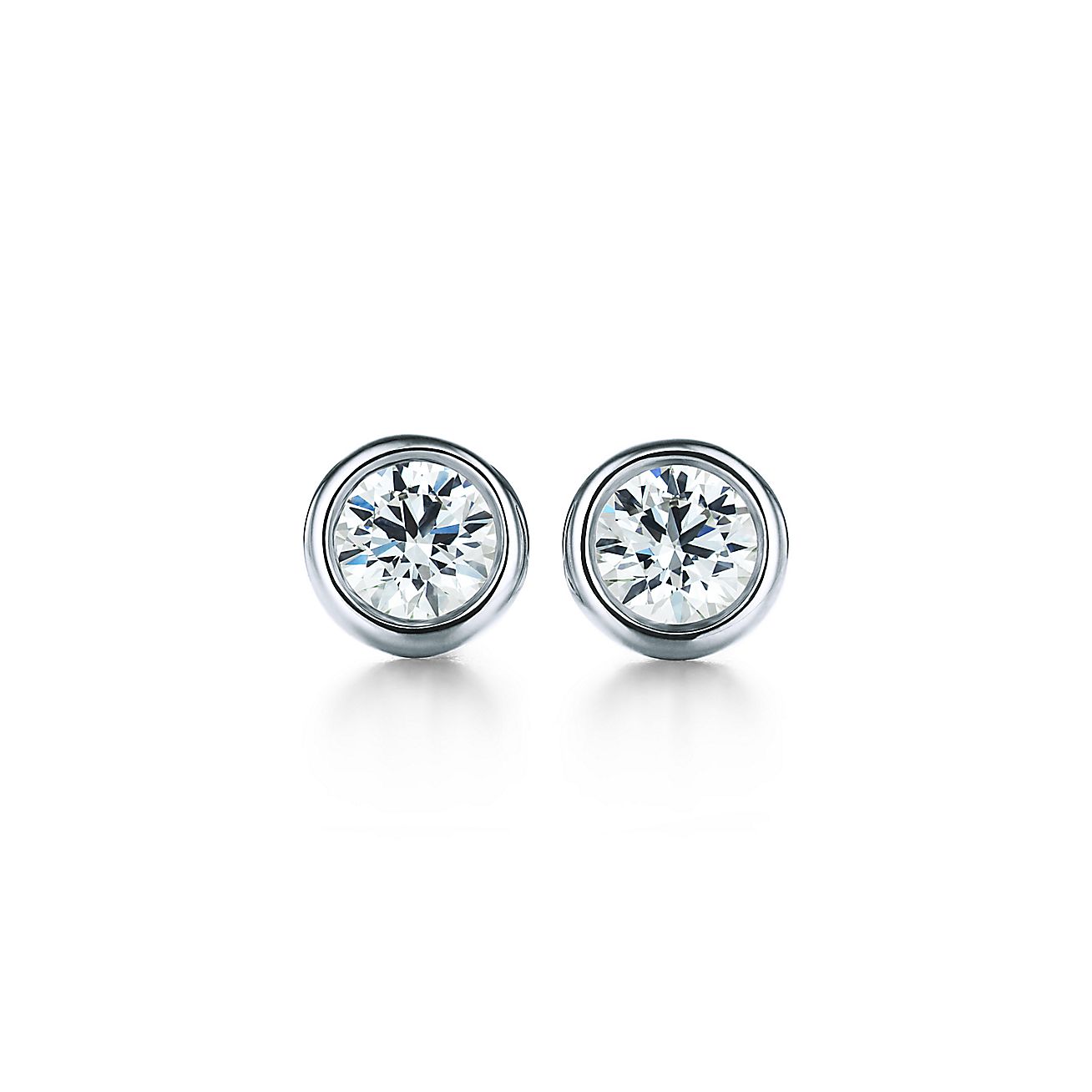 Elsa Peretti® Diamonds by the Yard® earrings in 18k gold. Tiffany & Co.