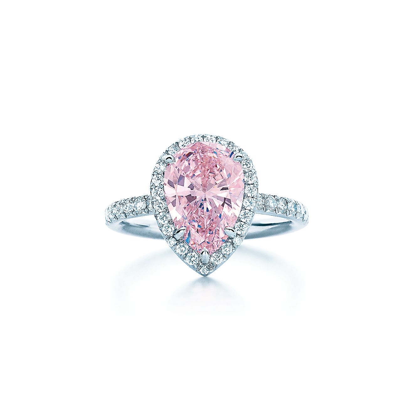 Pearshaped pink diamond ring in platinum with white diamonds