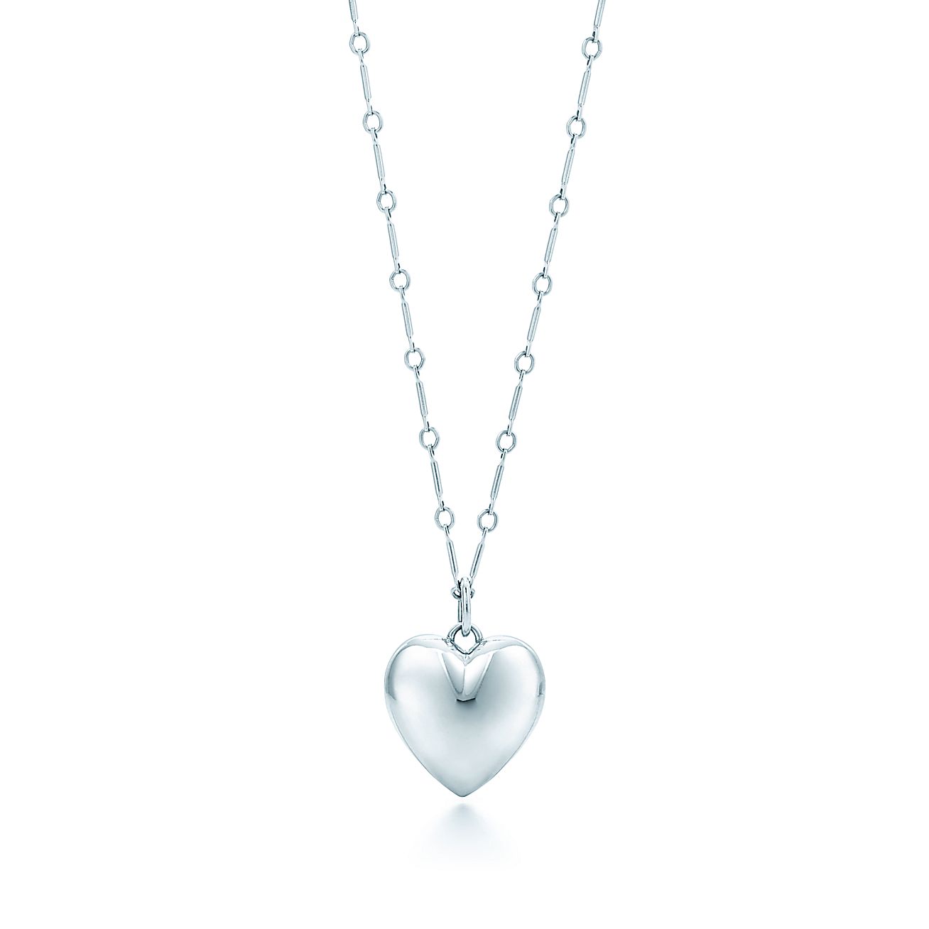 Tiffany Hearts® pendant in sterling silver, medium. Tiffany & Co.