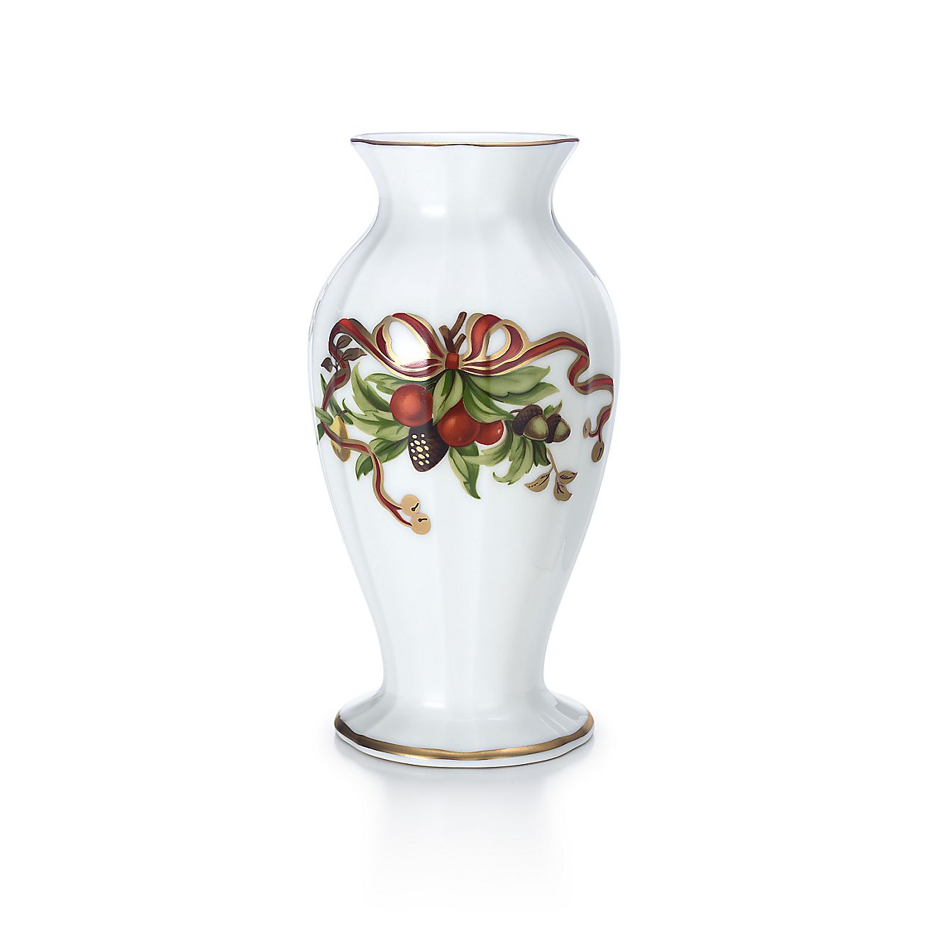 Tiffany Holiday™ vase in porcelain. Tiffany & Co.