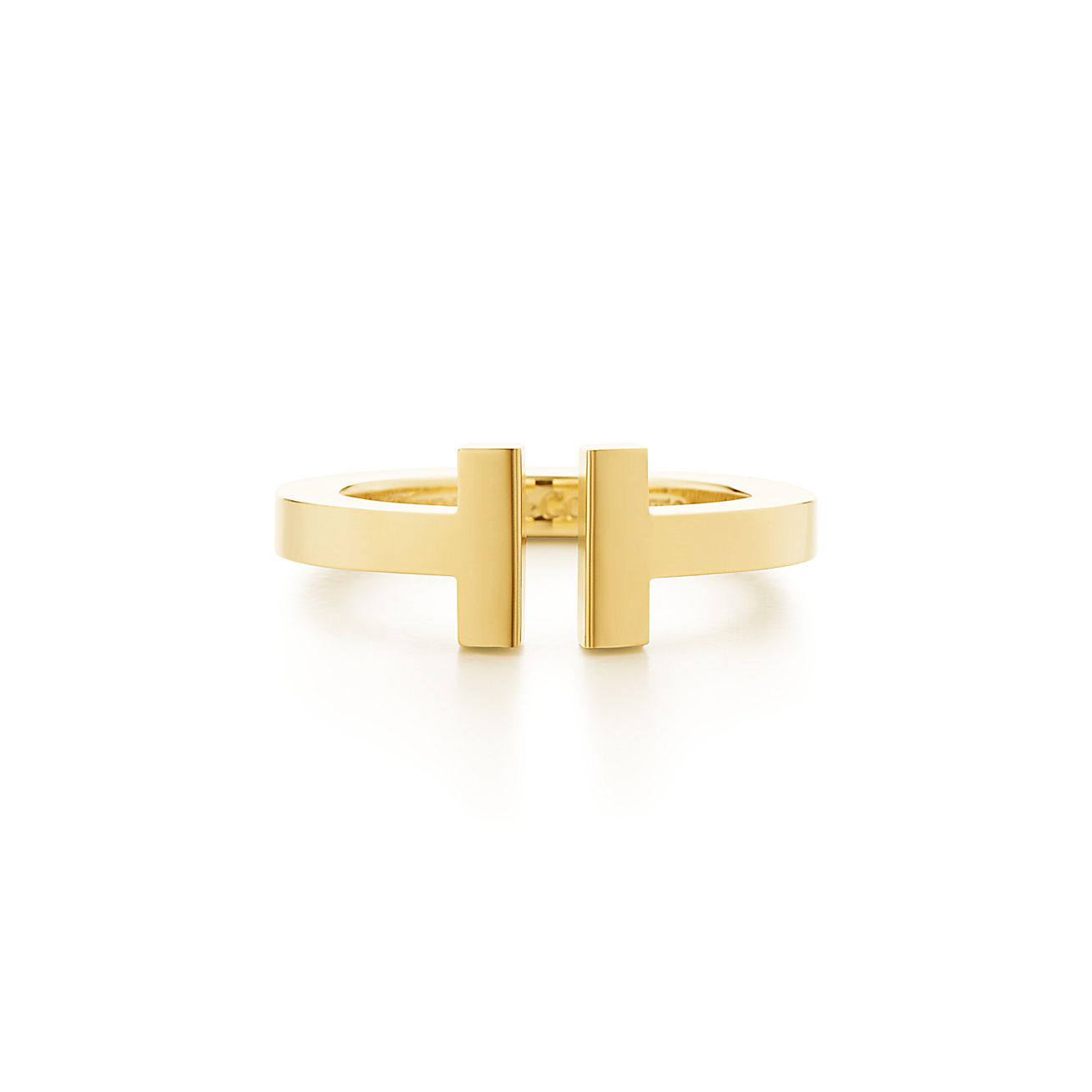 Tiffany T square ring in 18k gold. Tiffany & Co.