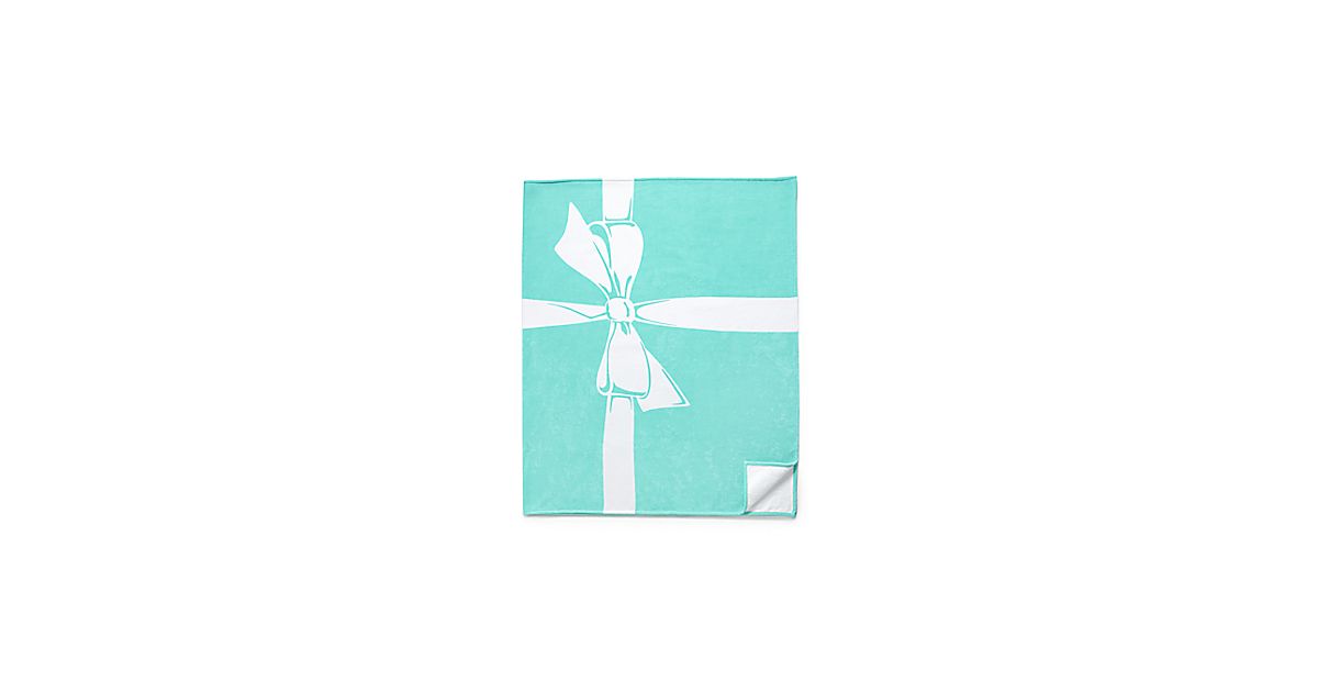 Tiffany Bow beach towel in Tiffany Blue® cotton. Tiffany & Co.