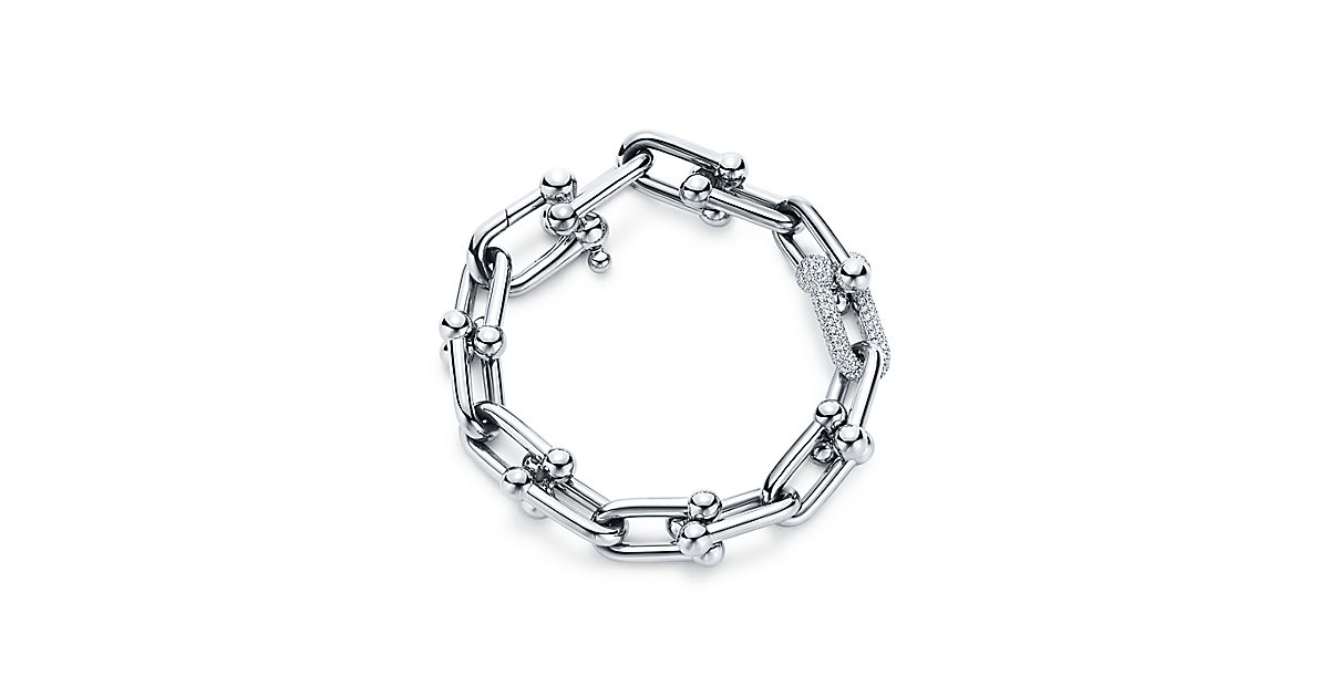Tiffany HardWear link bracelet in 18k white gold with diamonds, medium