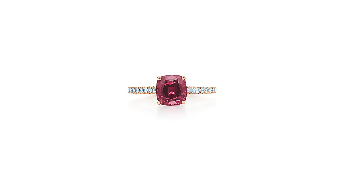 Tiffany Legacy™ ring in 18k rose gold with a pink tourmaline. Tiffany
