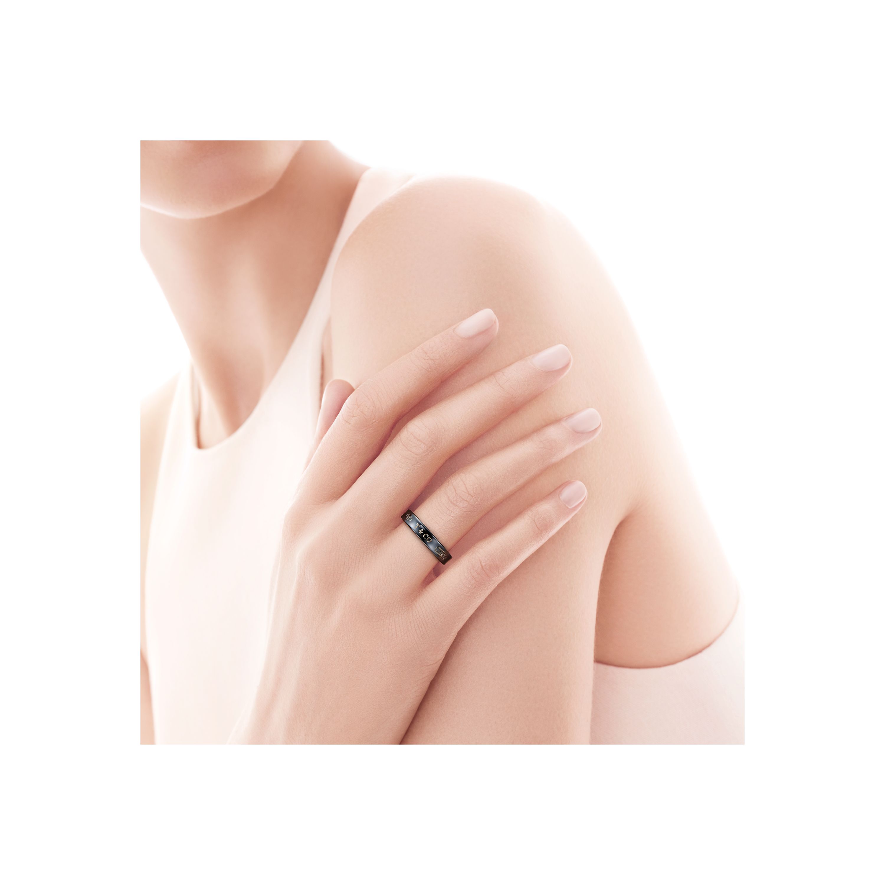 Tiffany titanium wedding ring