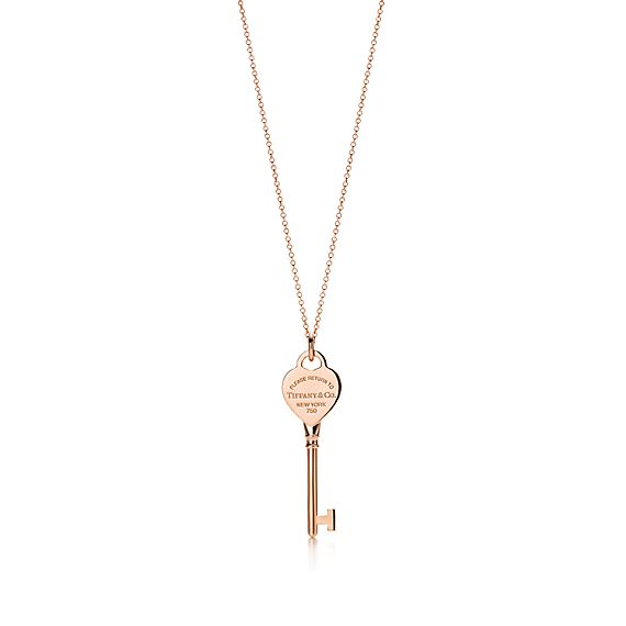 【Tiffany & Co】Tiffany Keys Heart Key Pendant Rose Gold Tiffany Keys heart key pendant in 18k rose gold, mini
