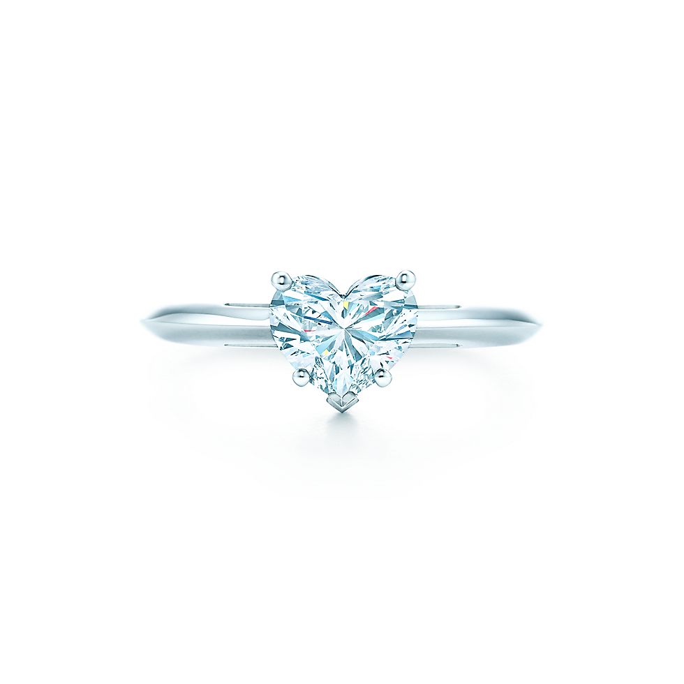 Heart shaped engagement rings canada