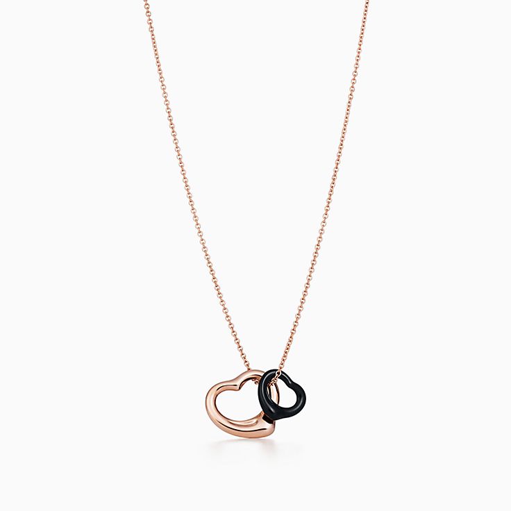 エルサ・ペレッティ™ ローズ ゴールド ネックレスとペンダント | Tiffany & Co.