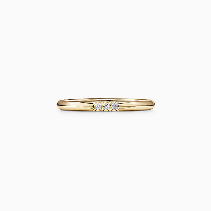 結婚指輪：結ばれた二人のペアの結婚指輪 | Tiffany & Co.