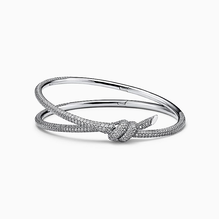 ティファニー ノット ホワイト ゴールド ブレスレット | Tiffany & Co.