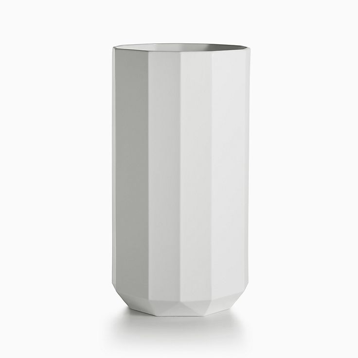 ボーン チャイナ Vases | Tiffany & Co