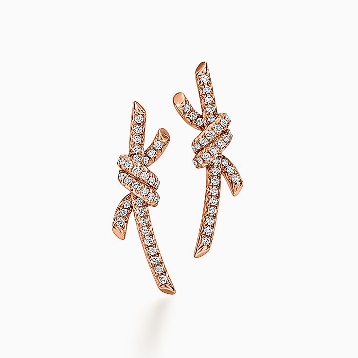 ローズ ゴールド ダイヤモンド ピアス | Tiffany & Co.