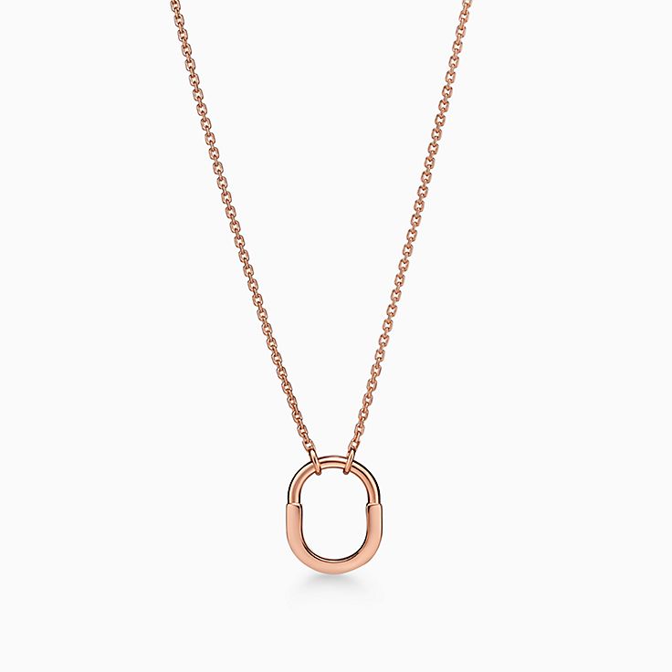 ティファニー ロック ペンダント ローズゴールド（スモール） | Tiffany & Co.