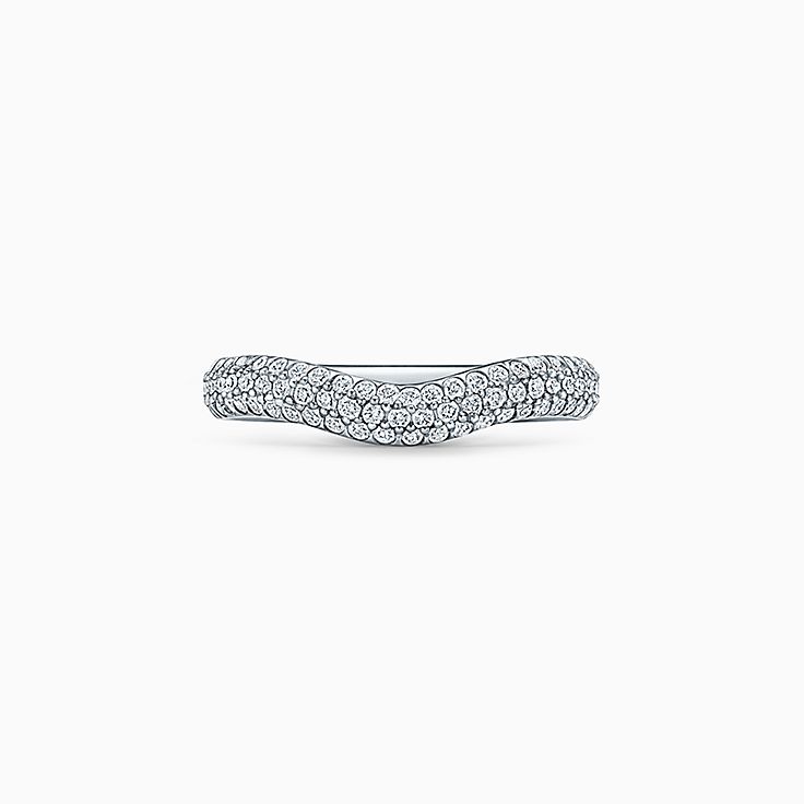 Elsa Peretti®:Argolla arqueada con pavé de diamantes