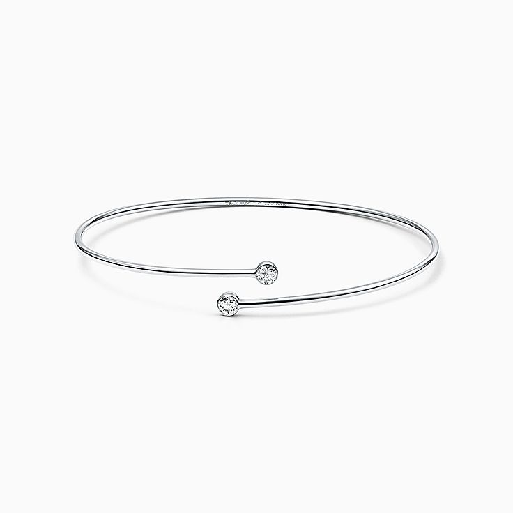 Elsa Peretti®:Diamond Hoop Single-row Bangle