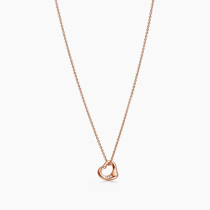Elsa Peretti®:Open Heart 18K玫瑰金鑲鑽鏈墜