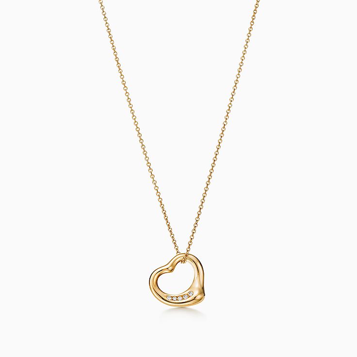 18K Saudi Gold Tiffany heart necklace, Women's Fashion, Jewelry &  Organizers, Necklaces on Carousell