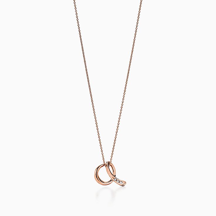 Elsa Peretti™:Small Alphabet Pendant