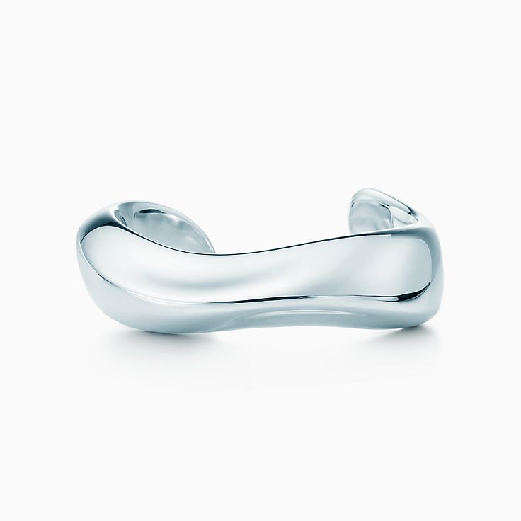 【Tiffany & Co】Elsa Peretti Wing カフ Elsa Peretti®:Wing Cuff | Tiffany & Co. US