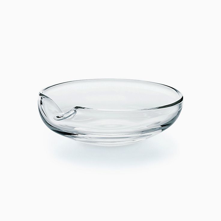 Elsa Peretti® Thumbprint bowl in red Venetian glass. More sizes