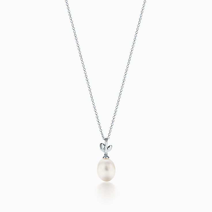 Paloma Picasso®:Olive Leaf Pearl Pendant
