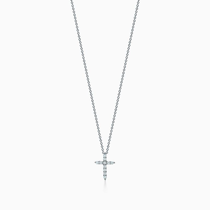 Pendentif en croix