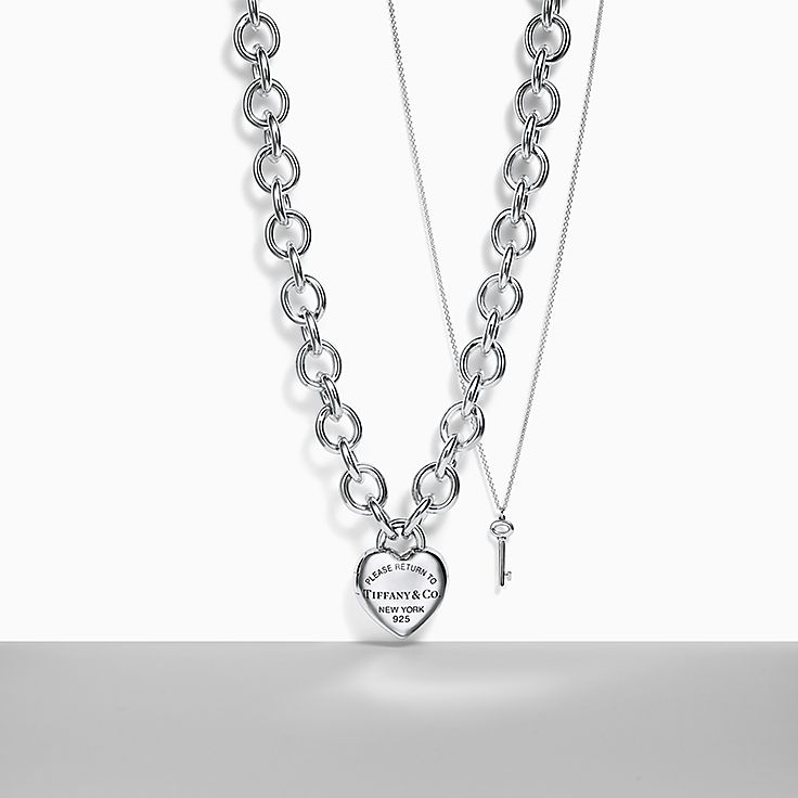 Return to Tiffany™:Full Heart Halskette mit Knebelverschluss