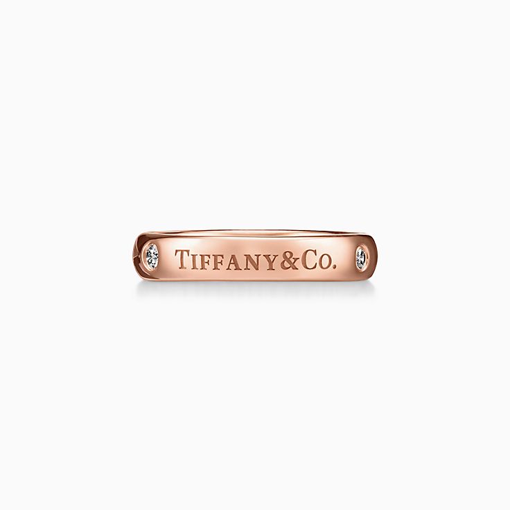 結婚指輪 ローズ ゴールド | Tiffany & Co.