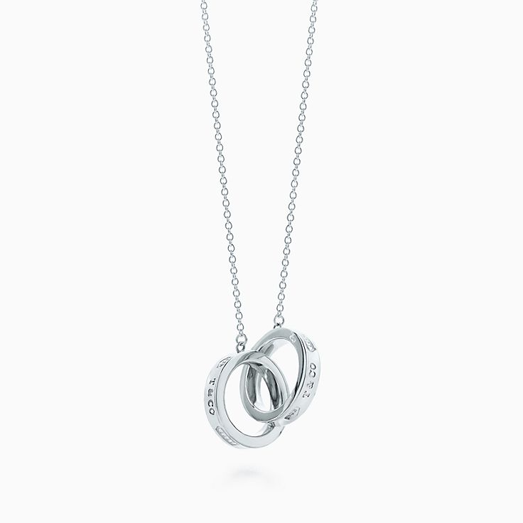 Engravable Interlocking Circle Pendant Necklace in Sterling Silver - 18