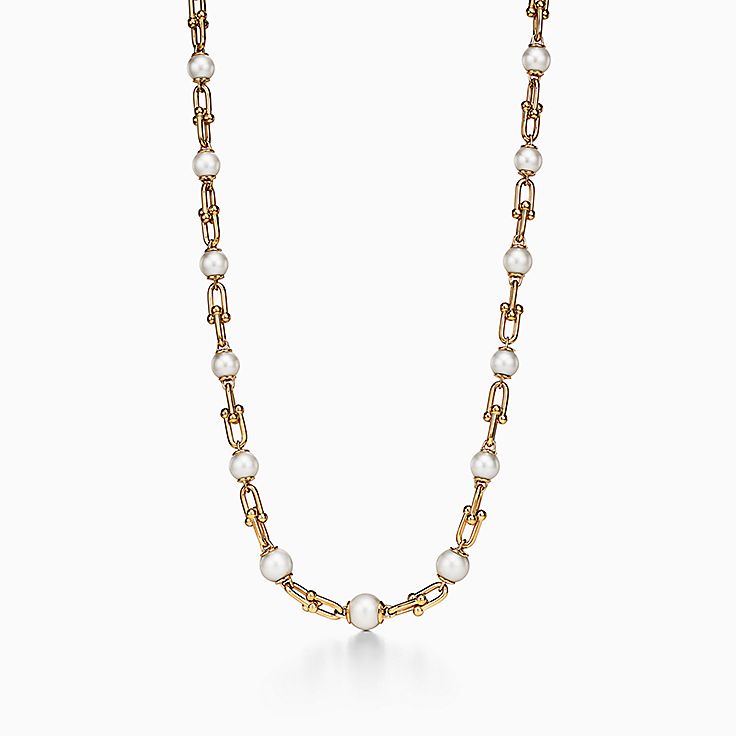 White pearl hot sale gold chain