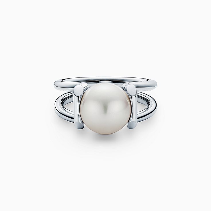 Tiffany HardWear:純銀鑲淡水珍珠戒指