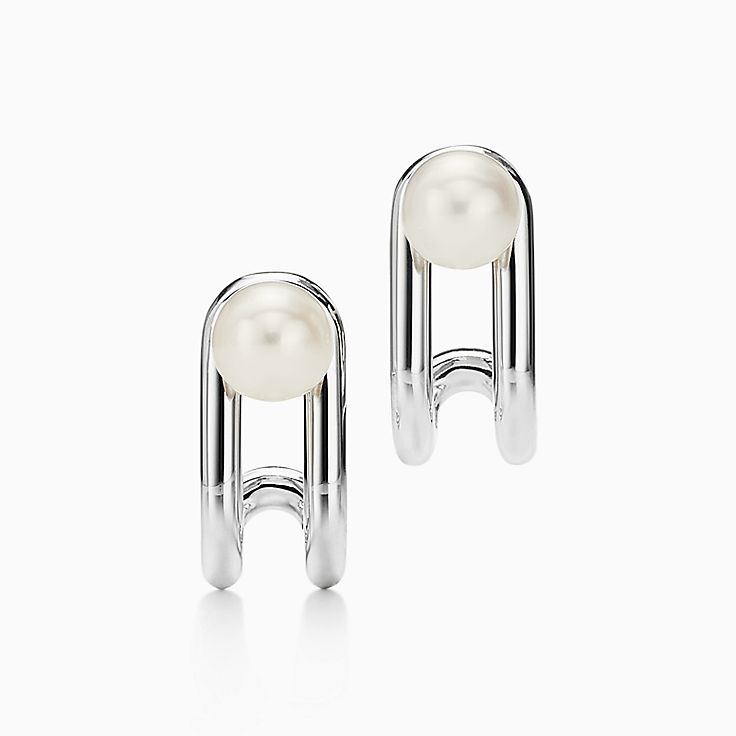 Tiffany HardWear:Double Pearl Hinged Earrings in Sterling Silver