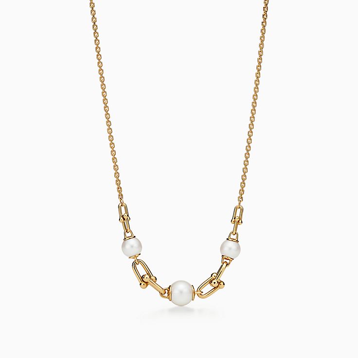 Tiffany HardWear Link Necklace in Yellow Gold with Freshwater Pearls |  Tiffany u0026 Co.