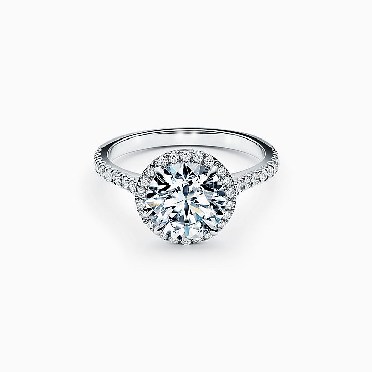 Tiffany Soleste 鉑金鑲圓形明亮式鑽石訂婚戒指