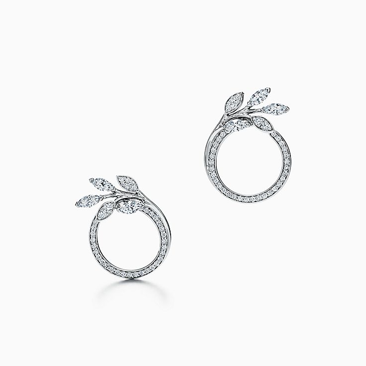 Tiffany Victoria®:Diamond Vine Circle Earrings in Platinum