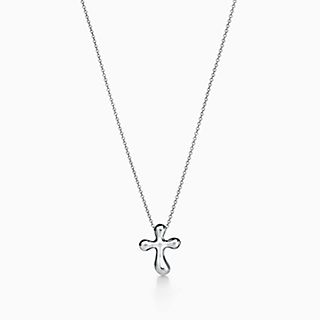 Elsa Peretti®:十字架鍊墜