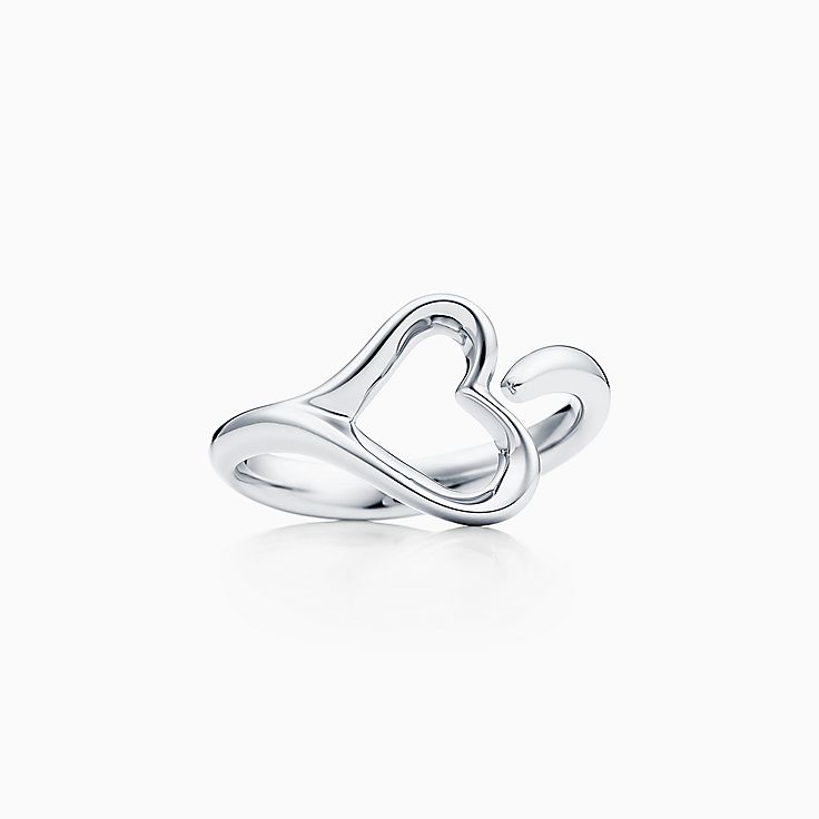 Anillo Open Heart Elsa Peretti® en plata fina, pequeño. | Tiffany