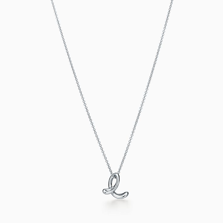 Rope Circle Letter E Necklace in 9ct Rose Gold | Gold Boutique