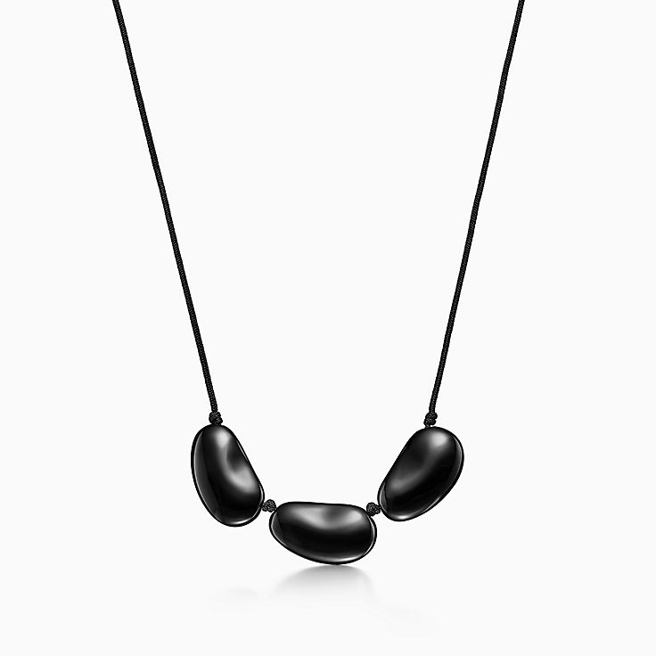 Elsa Peretti® Bean design Necklace in Black Lacquer over 