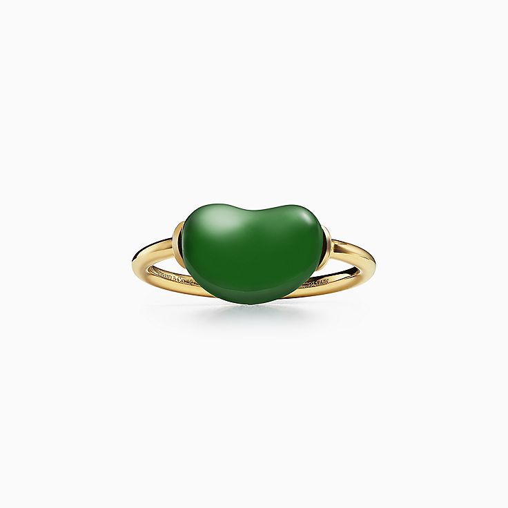 Elsa Peretti® Bean® design Ring in Yellow Gold with Green Elsa Peretti® Bean® design Ring in Yellow Gold with Green