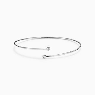Elsa Peretti™:Diamond Hoop Single-row Bangle