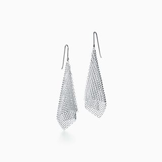 Elsa Peretti™:Mesh Scarf Earrings