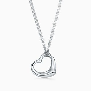 Elsa Peretti®:Open Heart 鏤空心形鏈墜