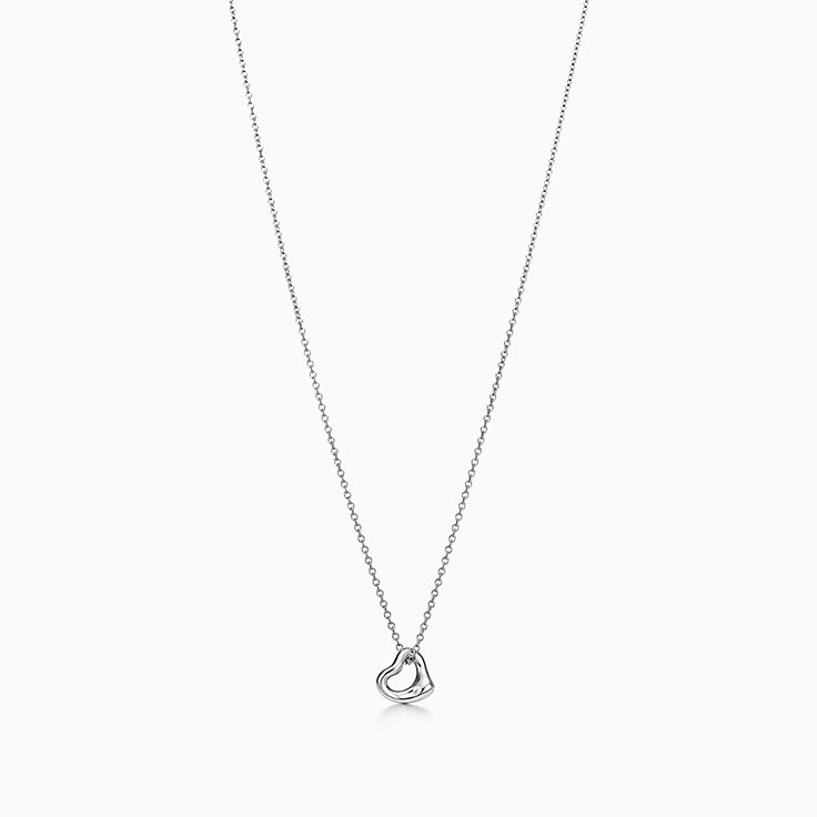 Return to Tiffany® heart tag necklace in sterling silver, 15.5