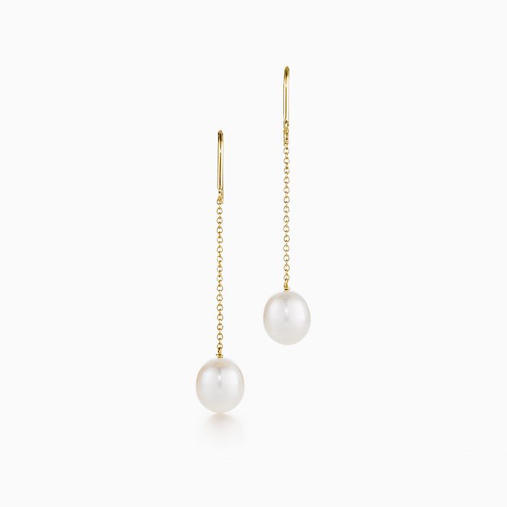 Elsa Peretti Pearls by The Yard Chain Earrings in 18K Gold