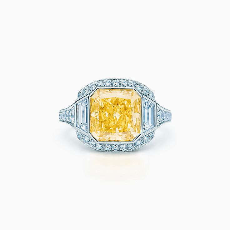 Ring In Platinum With A 4 05 Carat Fancy Vivid Yellow Diamond Tiffany Co