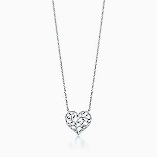 Paloma Picasso®:橄欖葉心型鍊墜