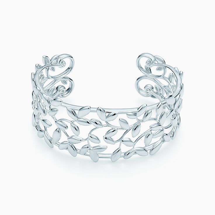 Paloma Picasso® Olive Leaf cuff in 
